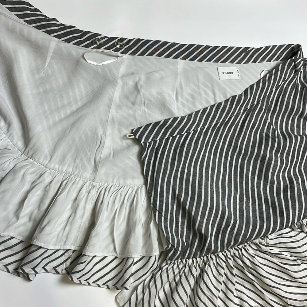 SUBOO Ziggy Frill Wrap Mini Skirt Black White Stripes Size S Lining - Picture 7 of 12